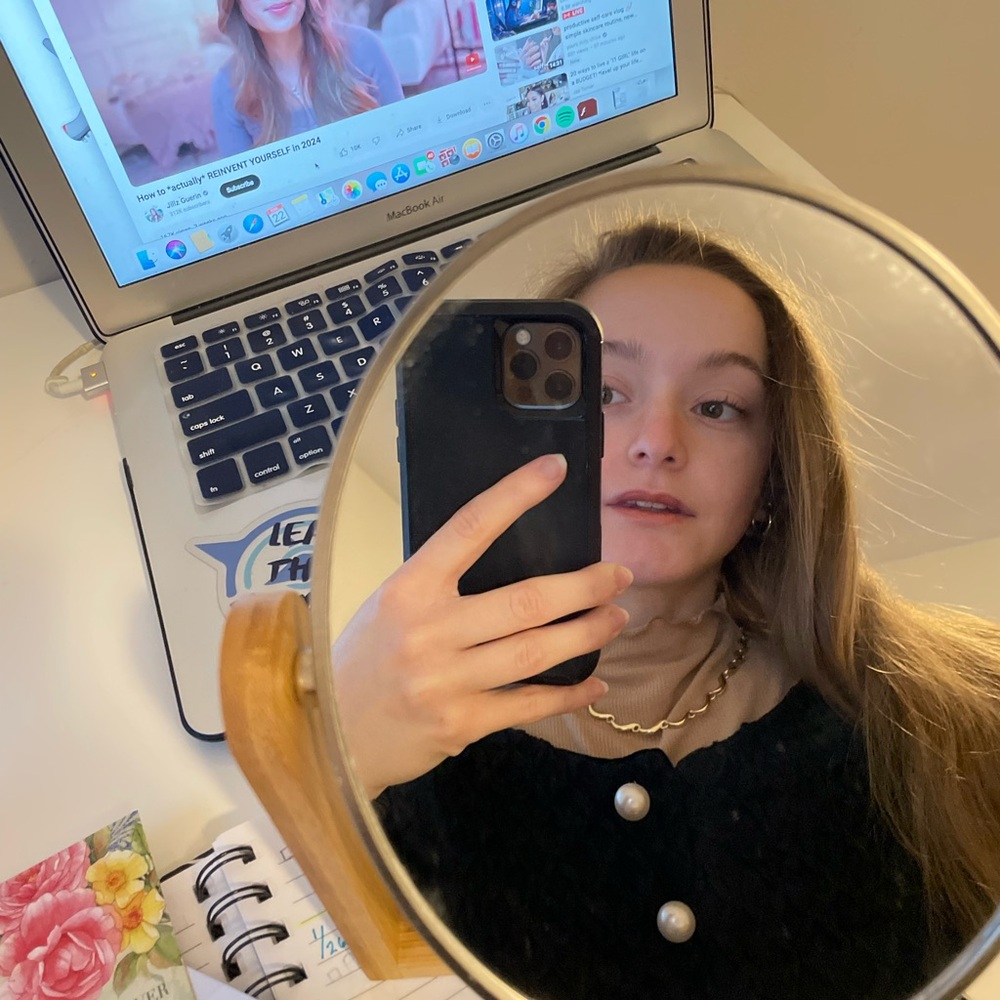 Meet your Posher, Kathryn